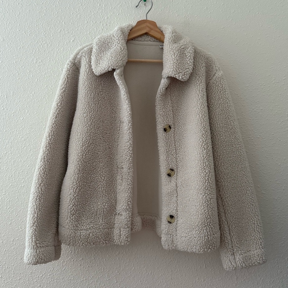 ❗️SOLD❗️Uniqlo Cream Teddy Jacket